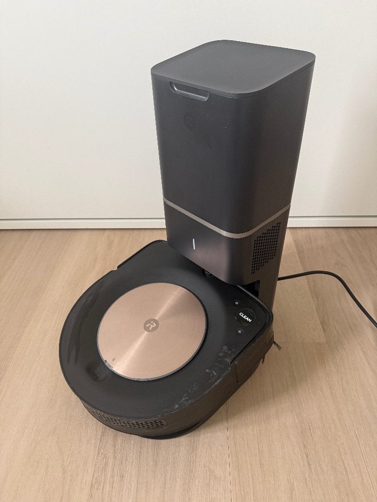 iRobot Roomba met clean base S serie 9+ S9, Witgoed en Apparatuur, Stofzuigers, IRobot, Zo goed als nieuw, Robotstofzuiger, Stille werking