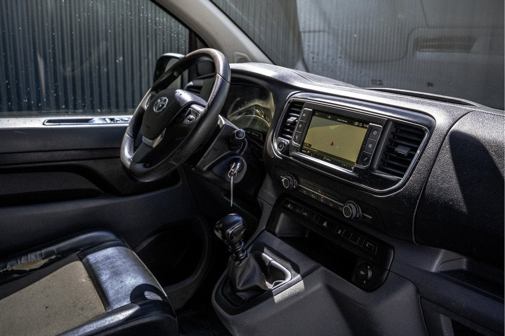 Toyota ProAce 2.0 D4d | 120PK | 3-Zits | Cruise | Navi | Air, Voorwielaandrijving, Gebruikt, Euro 6, 4 cilinders