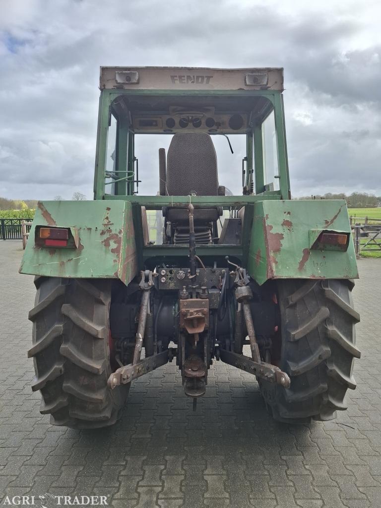 Fendt 611, Zakelijke goederen, Agrarisch | Tractoren, Gebruikt, -, Niet opgegeven, Ophalen of Verzenden