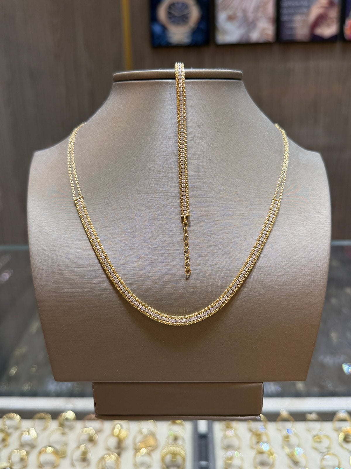 18KT Goud - Vrouwenset - Armband - Ketting - 9.7 Gram, Ophalen, Nieuw, Goud