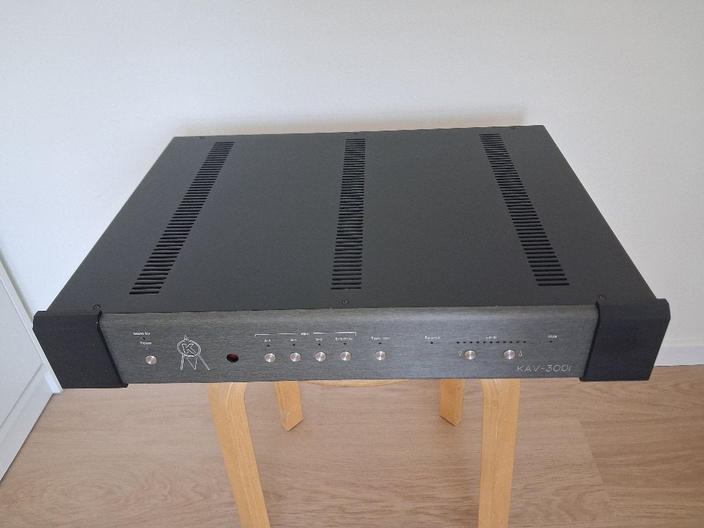 KRell KAV-300I, Ophalen, Zo goed als nieuw, 120 watt of meer, Overige merken