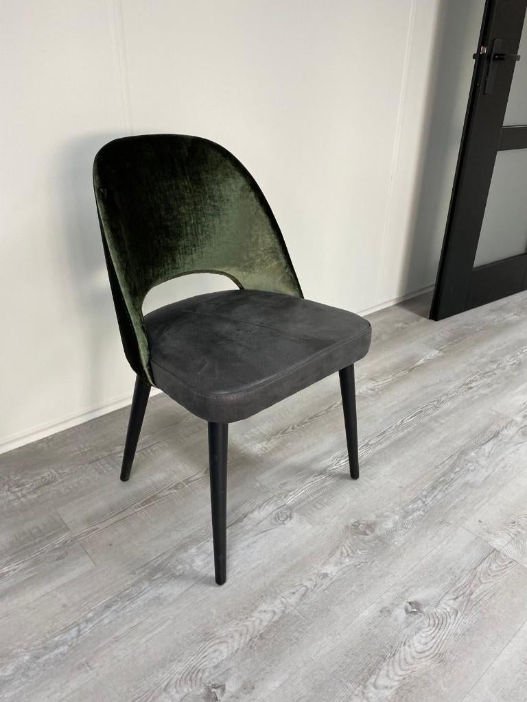 Eetkamerstoel - Hotel chique, Huis en Inrichting, Stoelen, Overige kleuren, Ophalen of Verzenden, Zo goed als nieuw, Leer