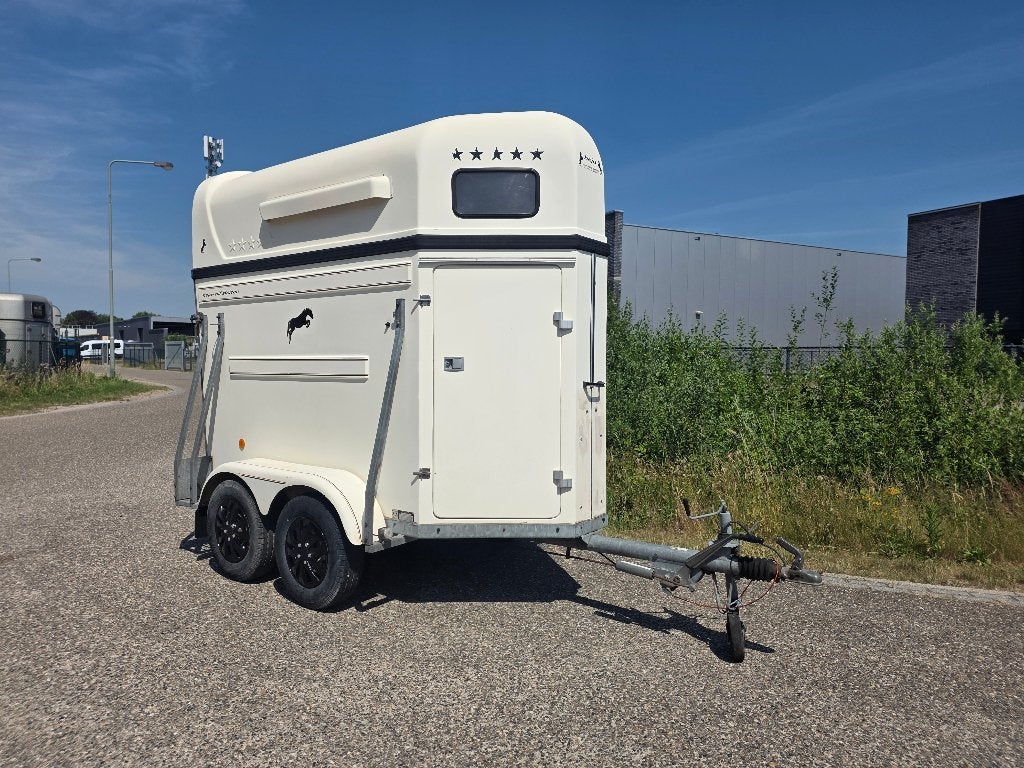 Nette Vol Polyester 1.5 paards Heja 5Sterren Aluminium Vloer, Ophalen, Zo goed als nieuw, Polyester, 2-paards trailer