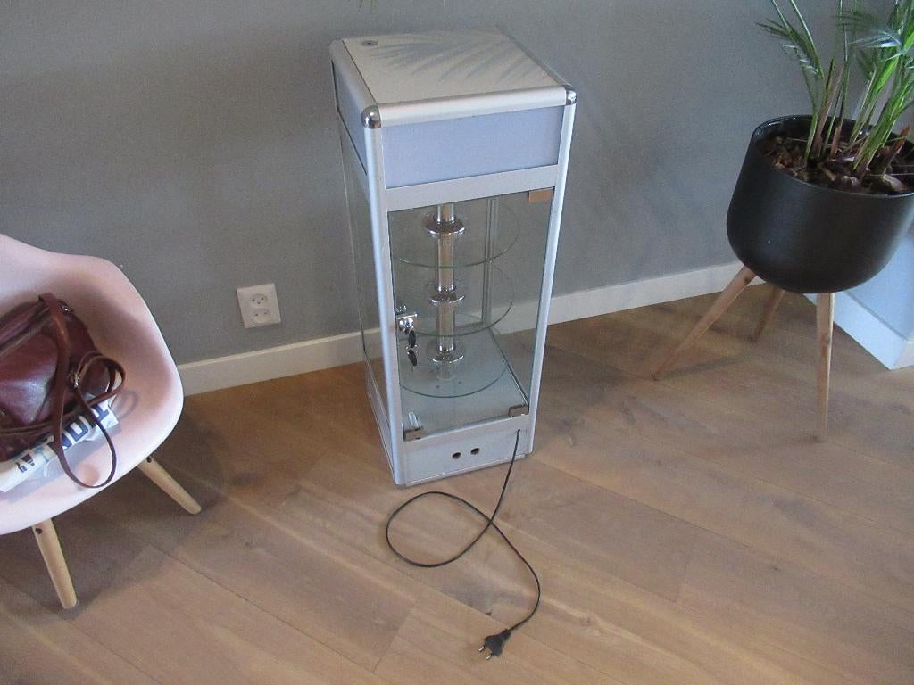 Glazen vitrinekast met licht en elektrische draai platform, Minder dan 50 cm, Minder dan 100 cm, 25 tot 50 cm, Vitrine kast