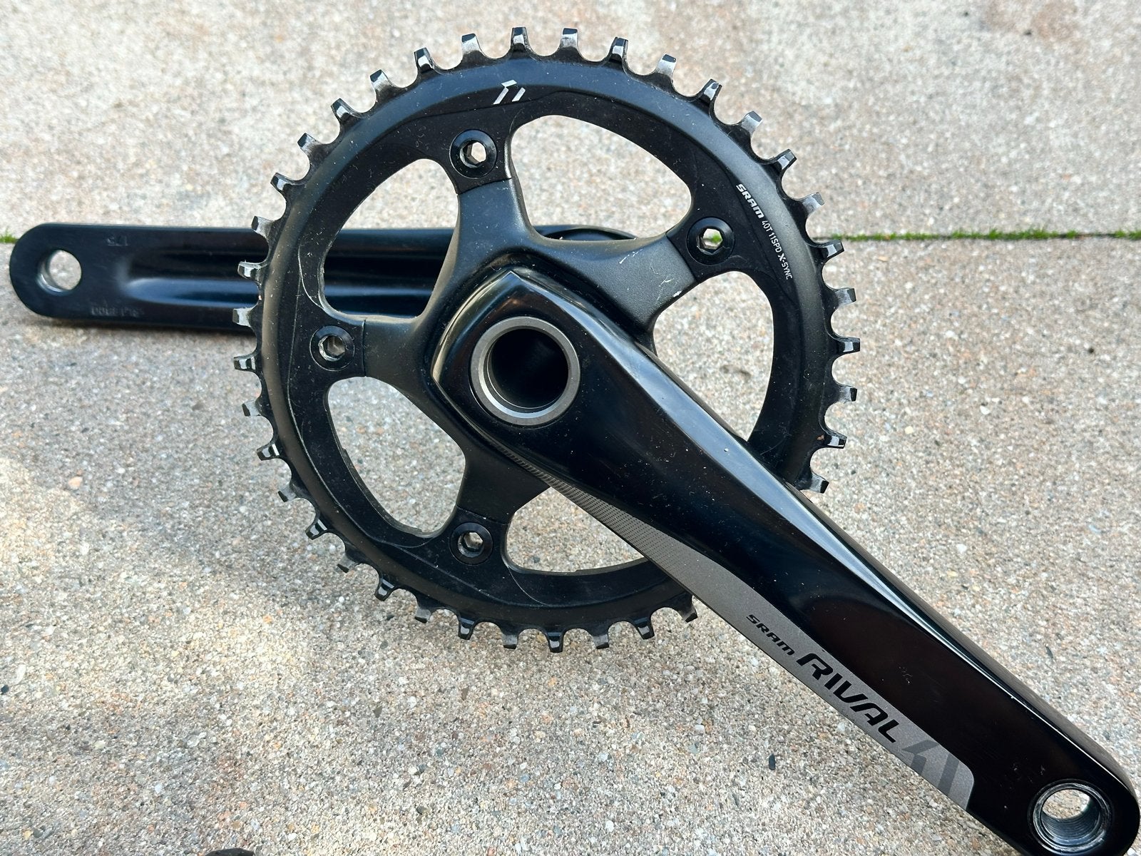 SRAM Rival 1 Crankstel met 40T X-SYNC Kettingblad, Fietsen en Brommers, Crankstel of Pedalen, Ophalen of Verzenden, Zo goed als nieuw