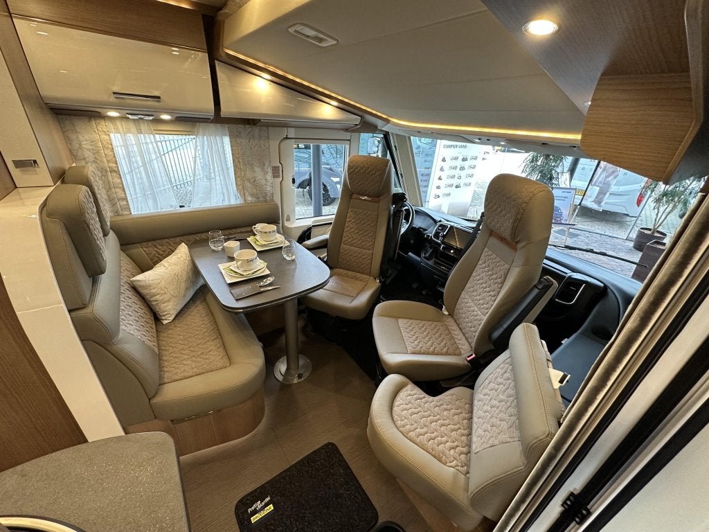 Carthago C1-Tourer 141KB-LE 180PK NIEUW-AUTOMAAT ACTIEPRIJS!, Caravans en Kamperen, Fiat, 6 tot 7 meter, Bedrijf, Diesel