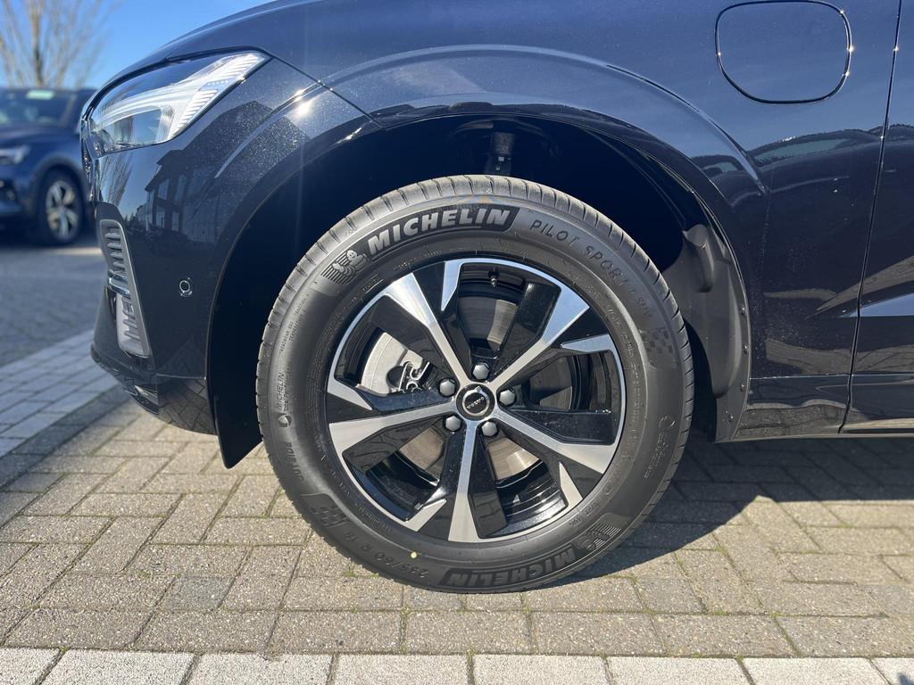 Volvo XC60 T6 Plug-in hybrid AWD Business Edition | Harman/K, Auto's, Volvo, Automaat, Stof, 4 cilinders, 180 min