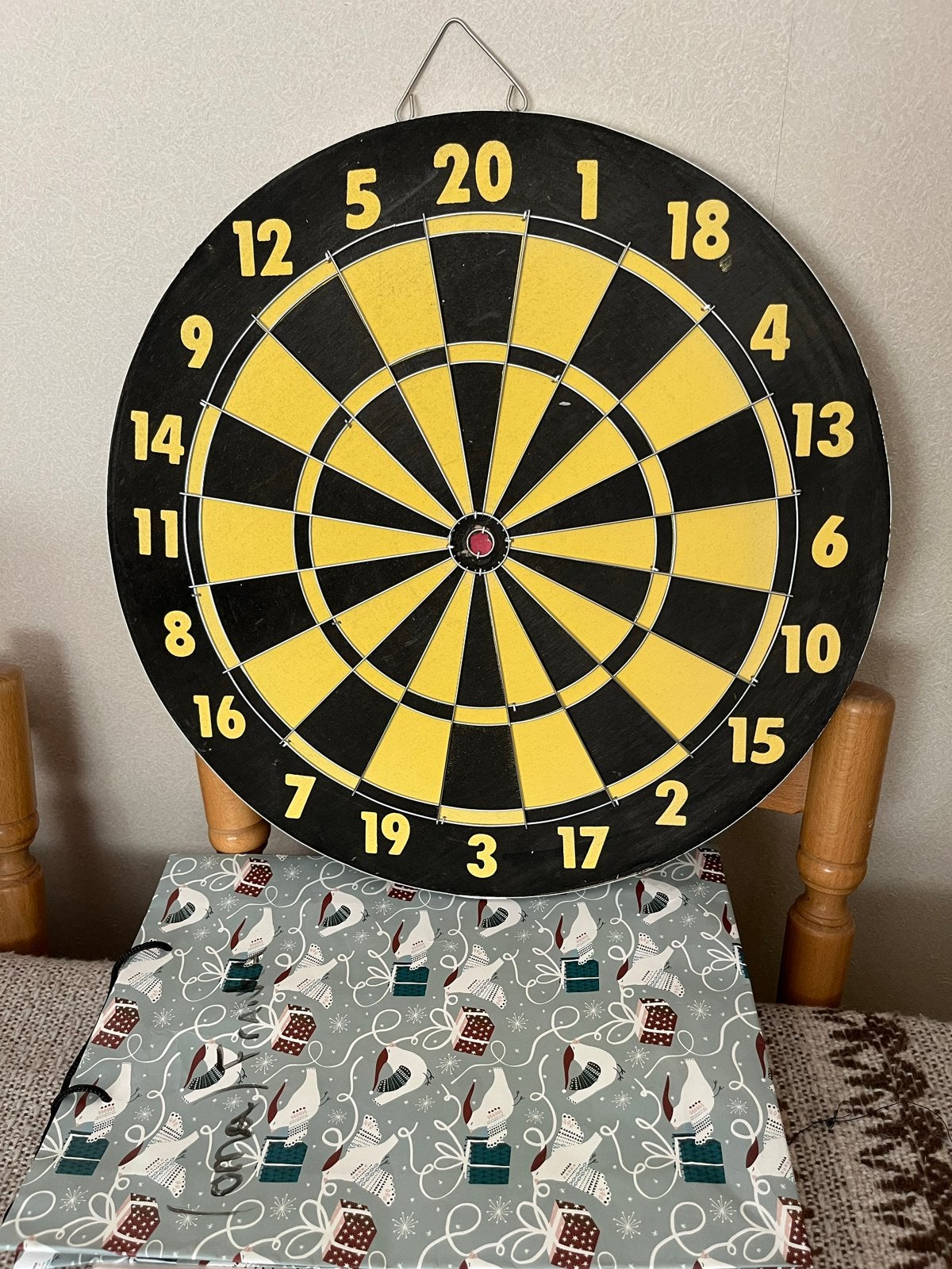 Dartbord met pijlen - Bavaria Competition, Ophalen of Verzenden, Zo goed als nieuw, Dartbord met pijlen