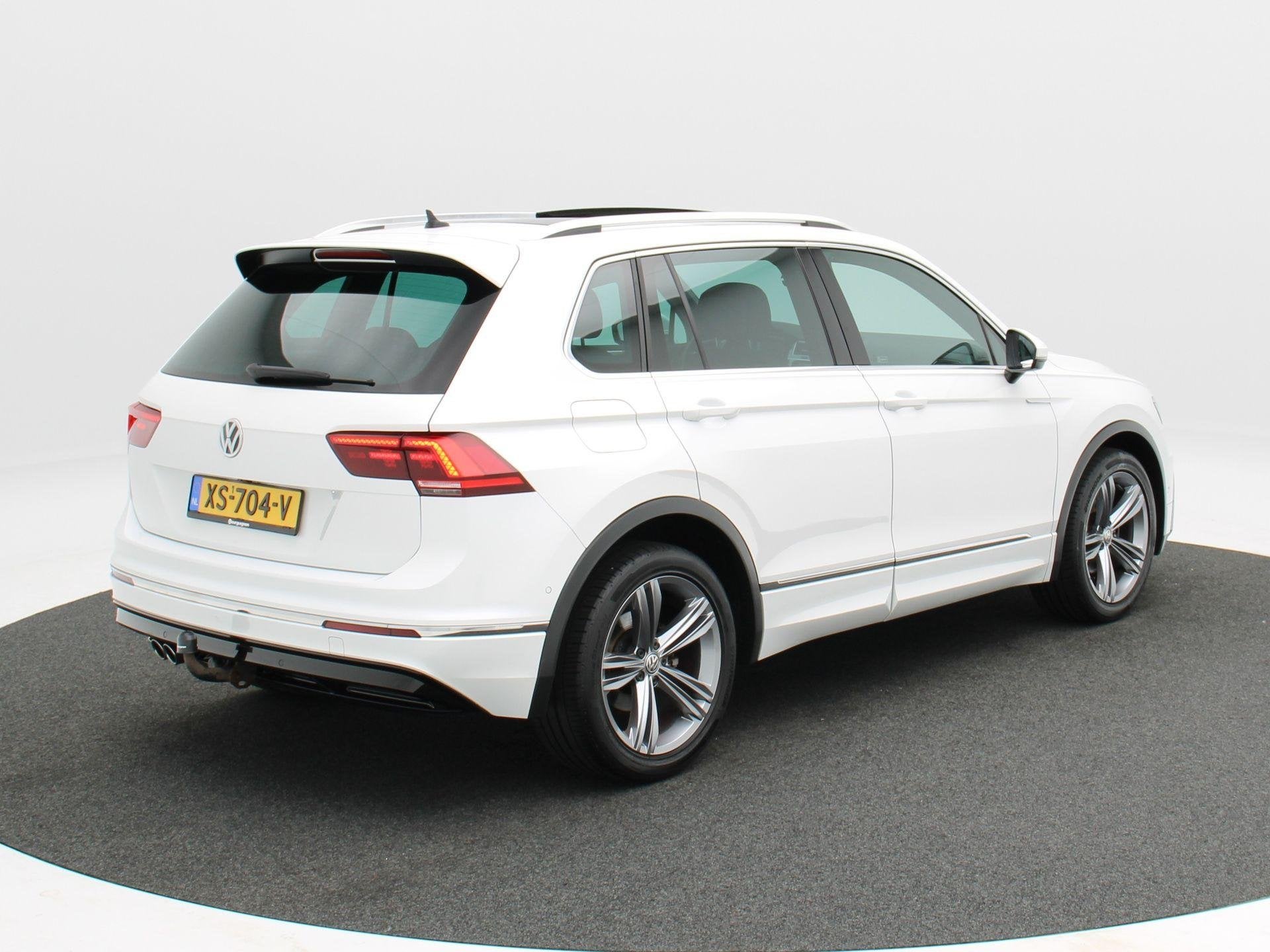 Volkswagen Tiguan 1.5 TSi 150 Pk Automaat Highline Business, Auto's, Volkswagen, Gebruikt, 150 pk, Wit, Origineel Nederlands