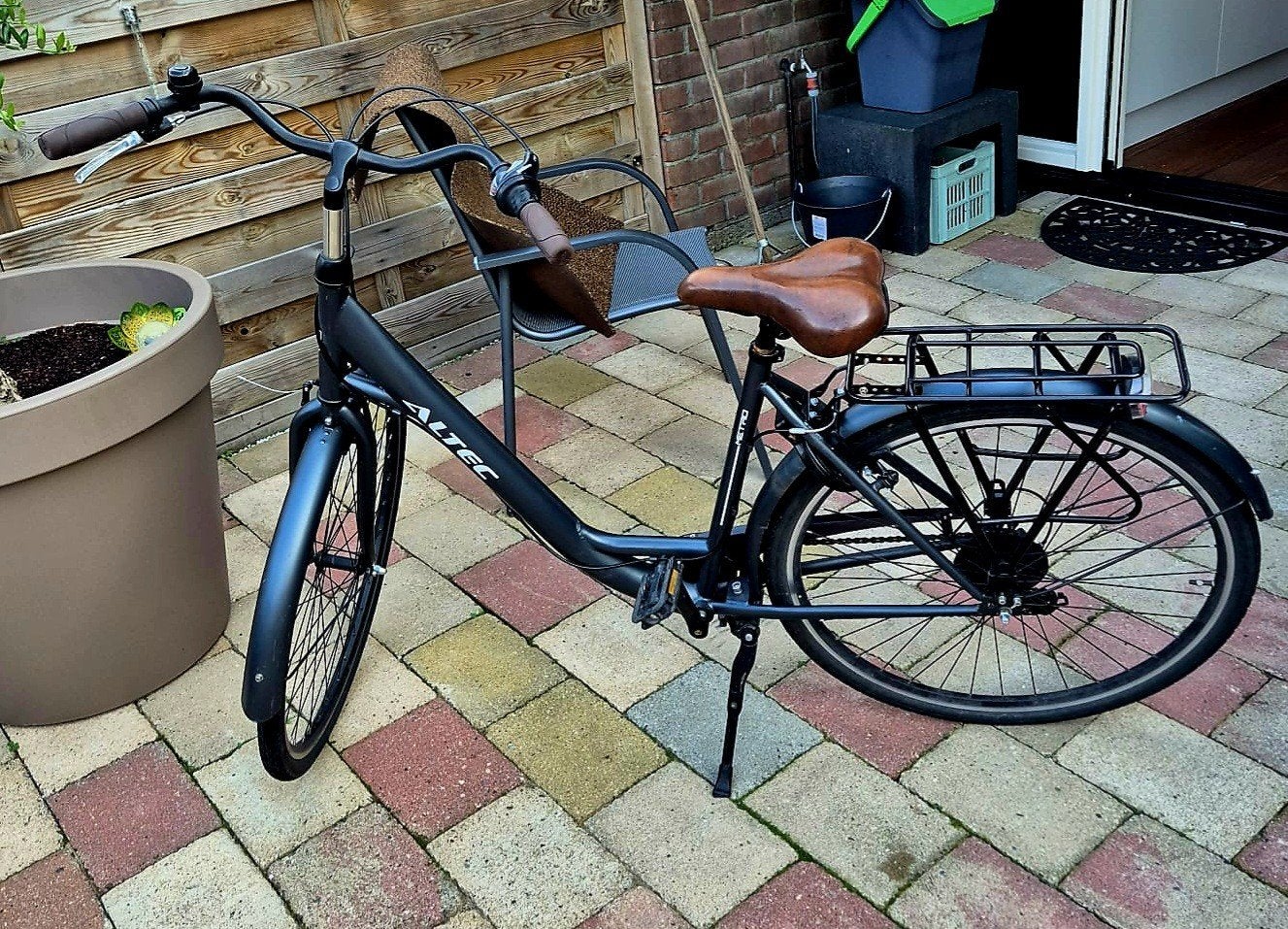 Altec Metro damesfiets 28 inch, Gebruikt, Velgrem, Versnellingen, Ophalen