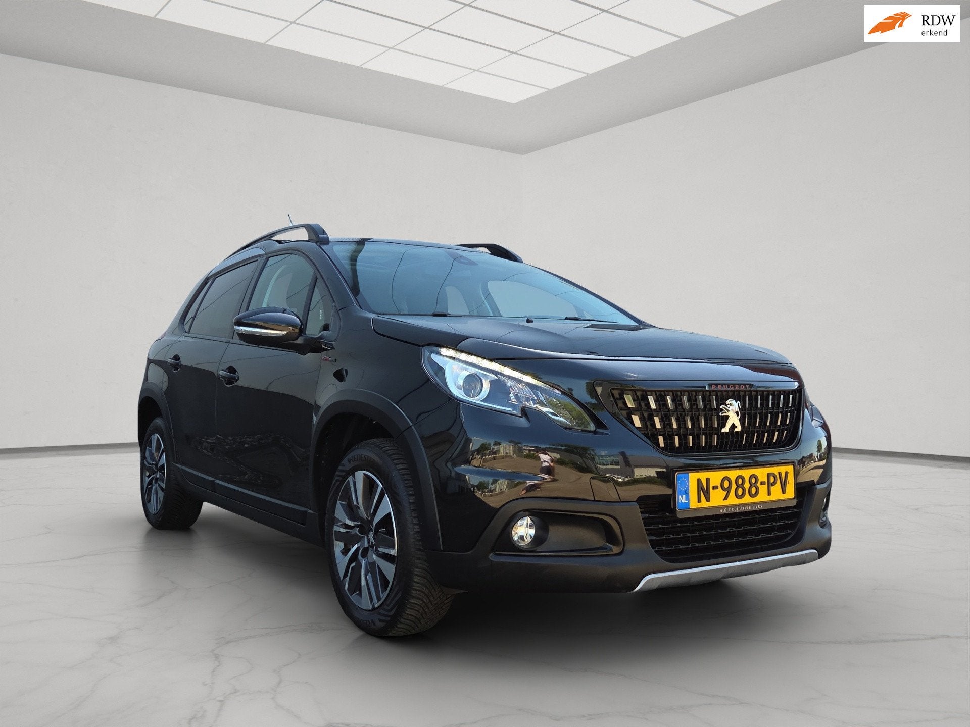 Peugeot 2008 1.2 PureTech GT-line MOTORREVISIE, Auto's, Peugeot, Voorwielaandrijving, Leder, Bedrijf, Handgeschakeld