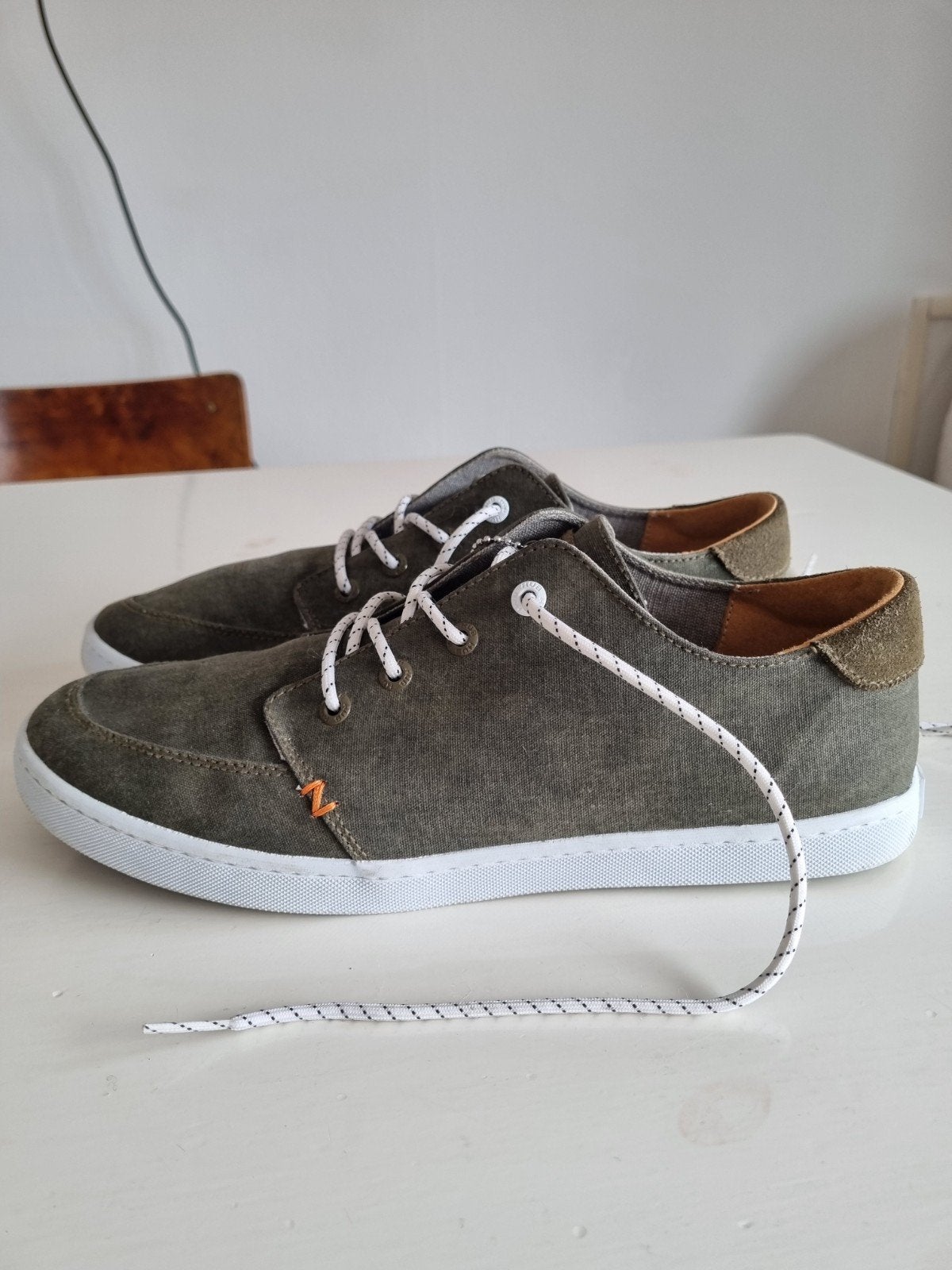 HUB herensneakers canvas, Overige kleuren, Ophalen of Verzenden, Zo goed als nieuw, HUB