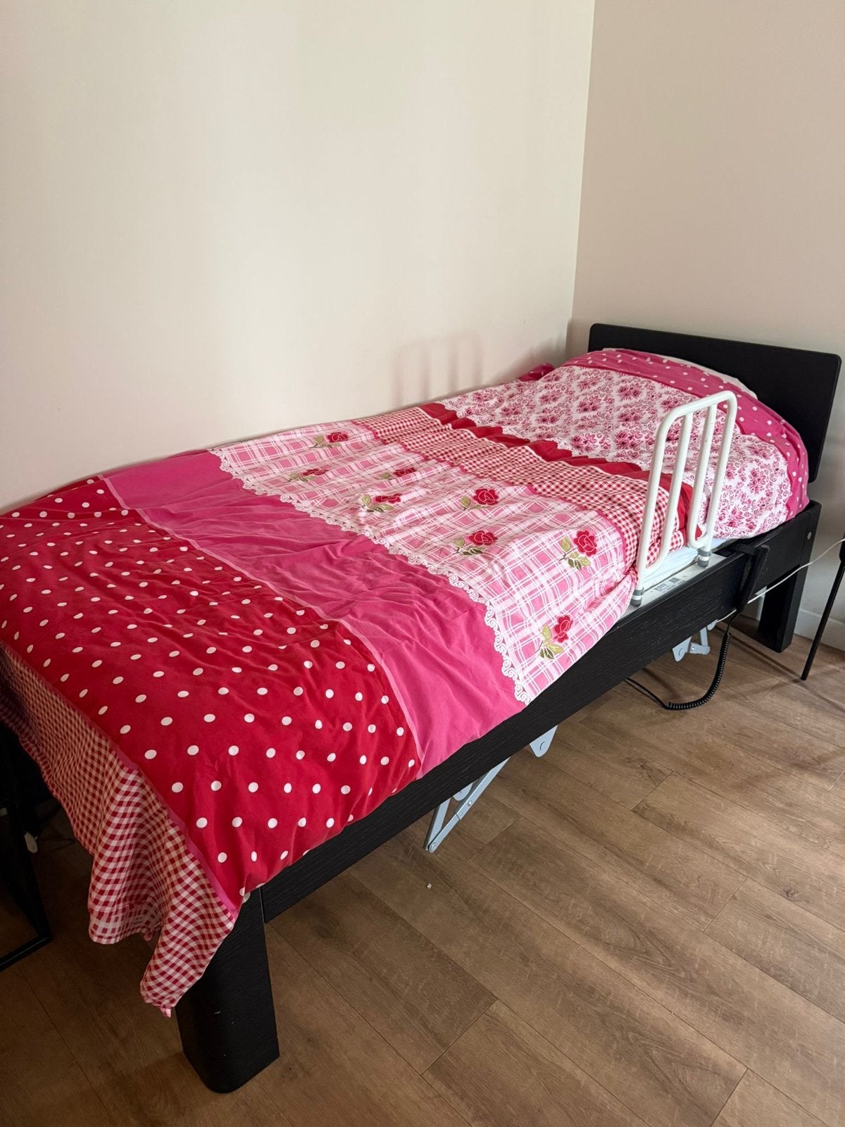 Auping Auronde 2000 eenpersoonsbed met verstelbare bodem, Huis en Inrichting, Slaapkamer | Bedden, 90 cm, Eenpersoons, Ophalen of Verzenden