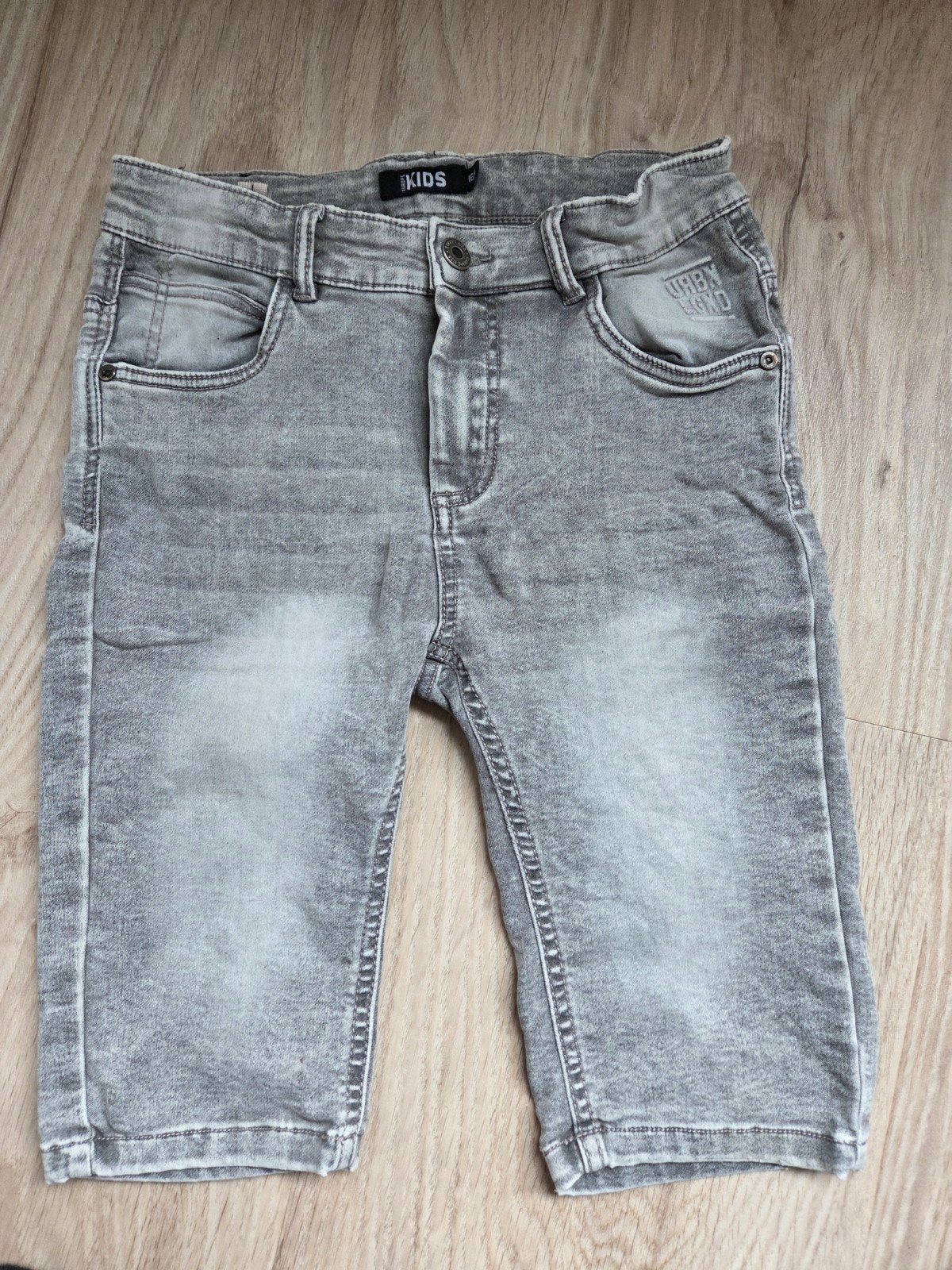 Korte broek maat 164, Kinderen en Baby's, Kinderkleding | Maat 164, Ophalen of Verzenden, Zo goed als nieuw, Jongen, Broek