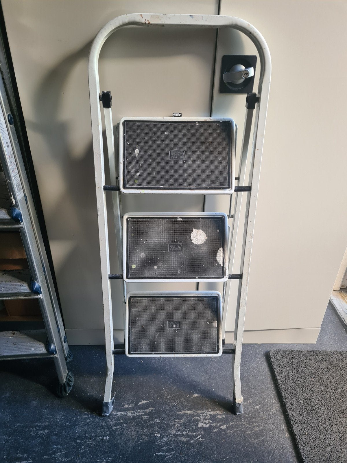Handige trapje met 3 treden, Ophalen of Verzenden, Gebruikt, Trap, Minder dan 2 meter