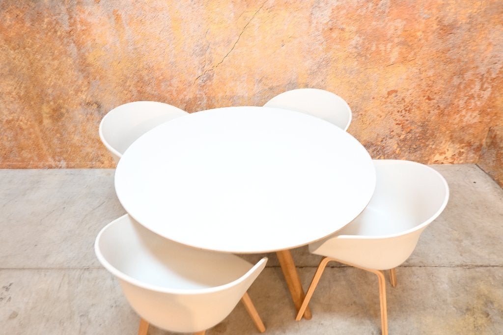 ZGANieuw fraaie ronde Hay Copenhague design eettafel, Huis en Inrichting, Tafels | Eettafels, Hay, Hay, Rond, Zo goed als nieuw