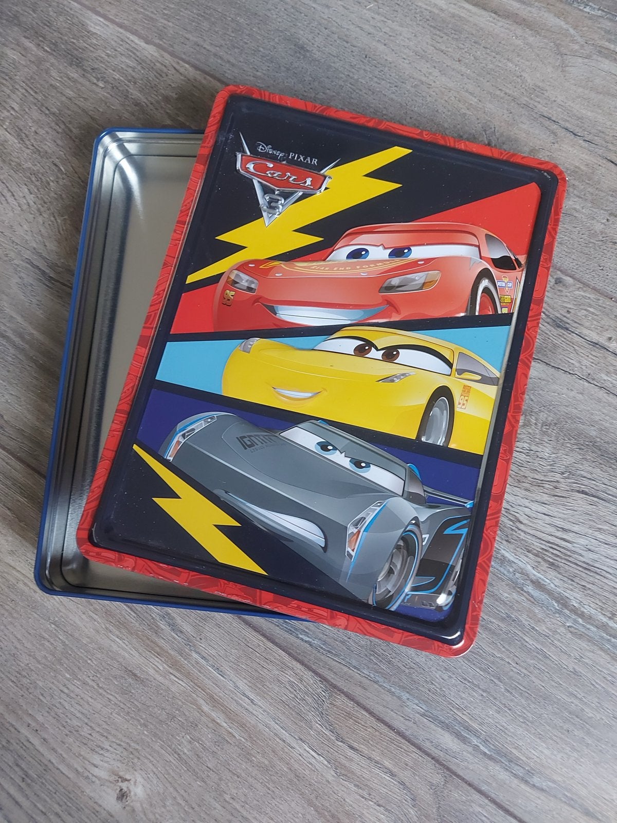 Cars Opbergblik Disney Pixar - Blikje Blik, Huis en Inrichting, Ophalen of Verzenden, Gebruikt, Meerkleurig, Metaal
