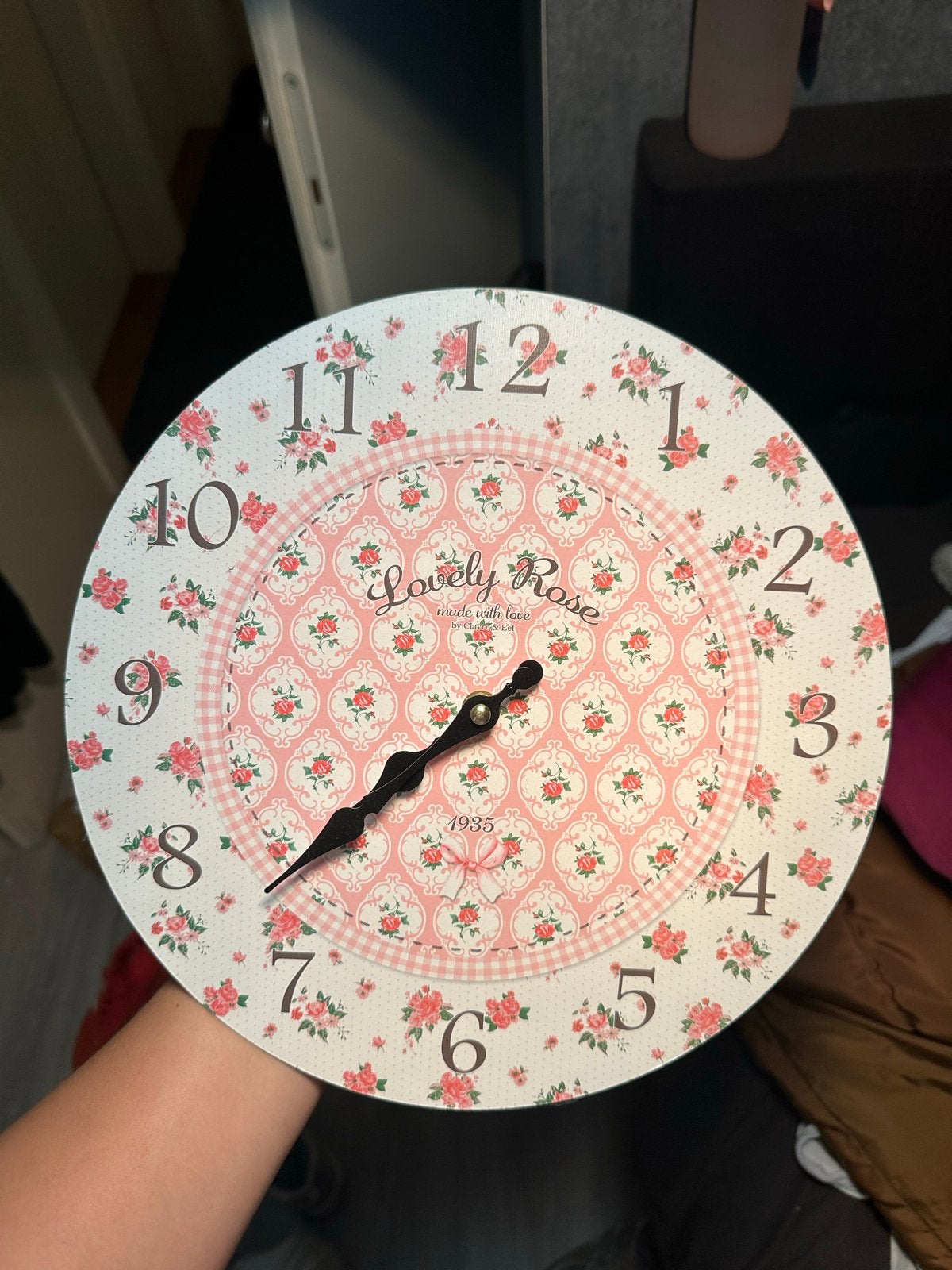 Leuke Wandklok 'Lovely Rose' - Roze Bloemenprint, Ophalen, Wandklok, Landelijk, Analoog