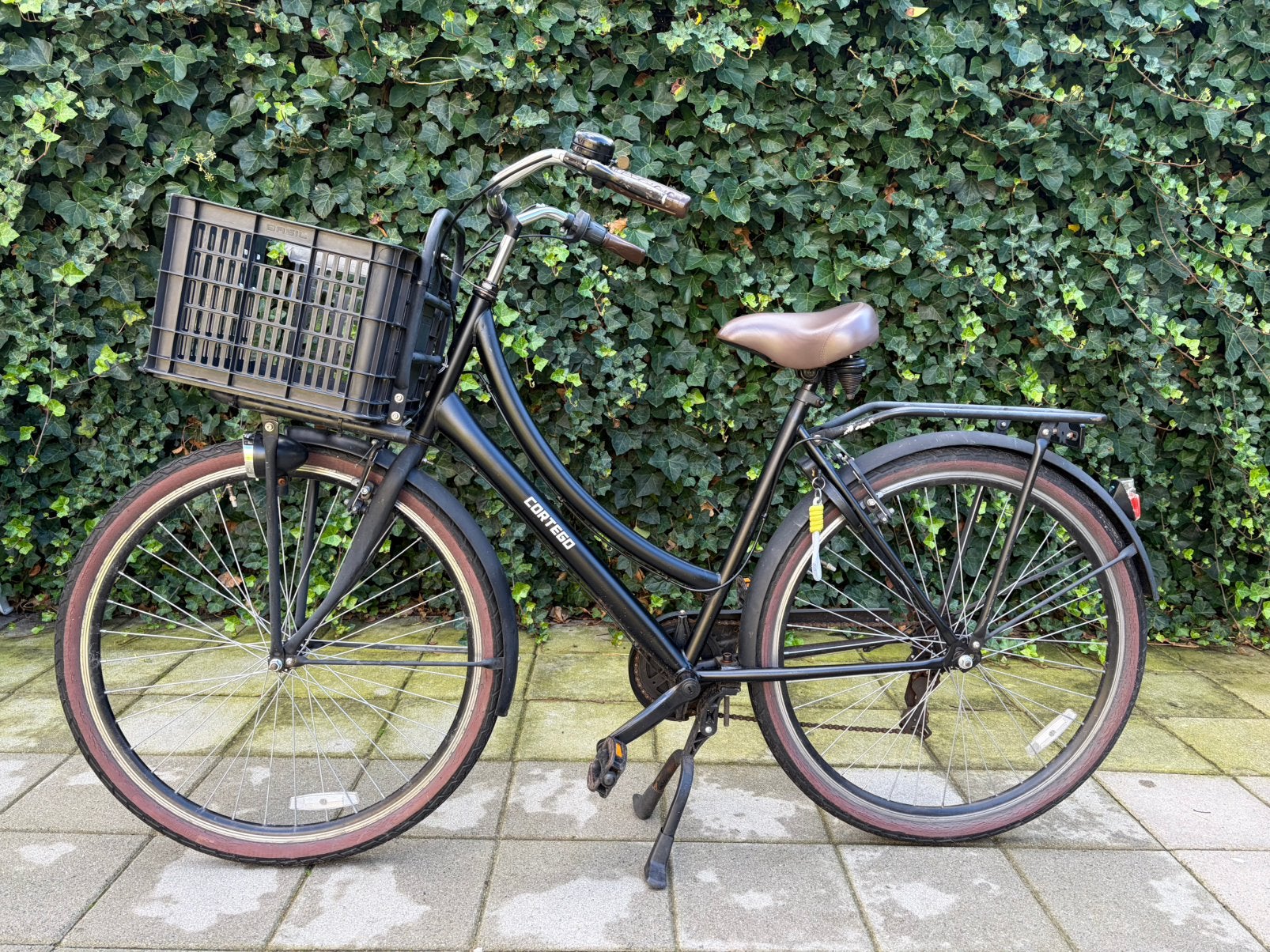 Cortego stadsfiets 28 inch met  bagagedrager, Ophalen, Zo goed als nieuw