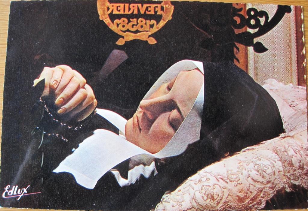 Het Schrijn met de heilige Bernadette in Nevers - nieuw, Verzenden, 1980 tot heden, Ongelopen, Overige thema's