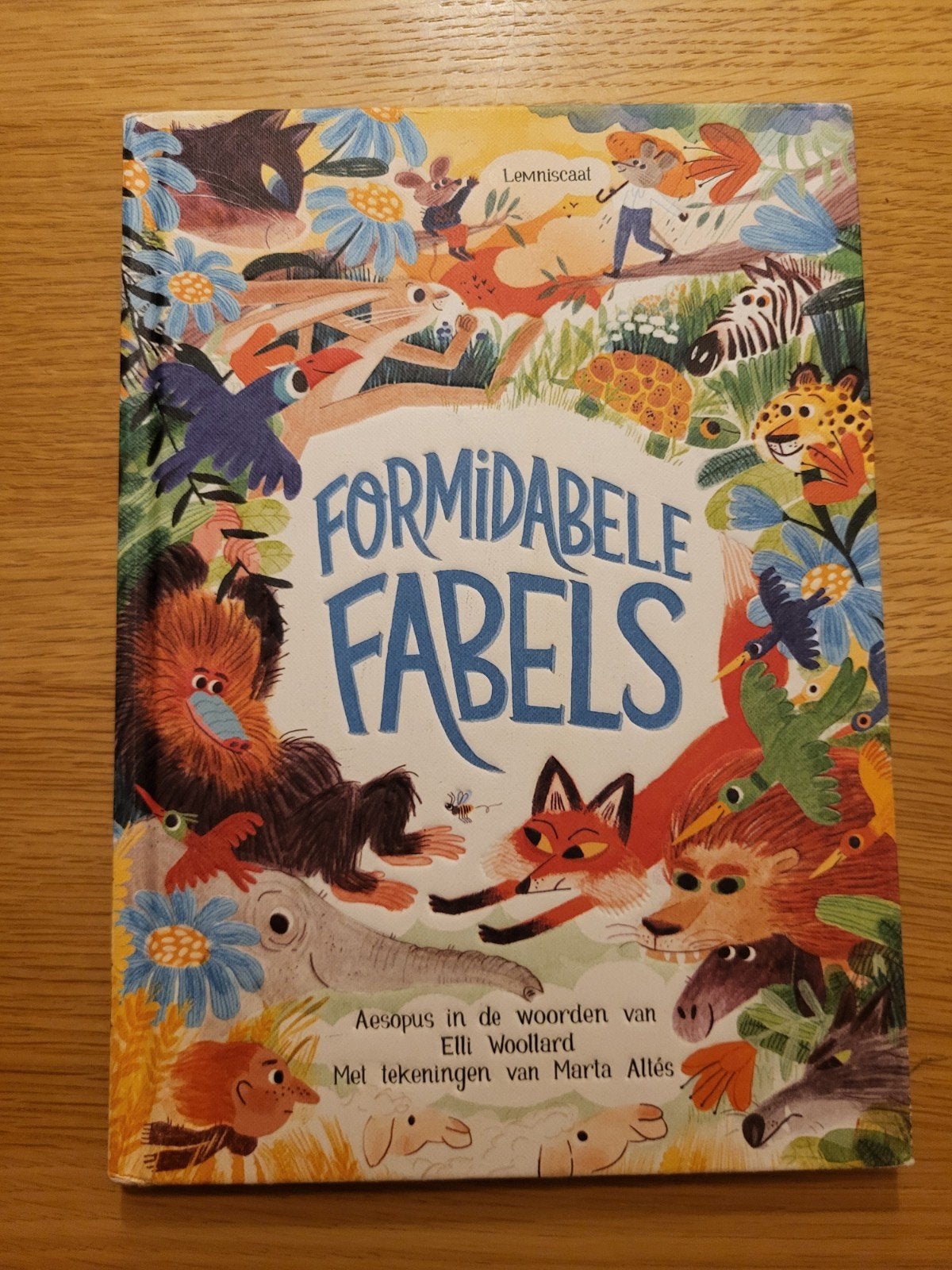 Formidabele Fabels - Aesopus in de woorden van Elli Woollard, Boeken, Ophalen of Verzenden, Zo goed als nieuw, Elli Woollard