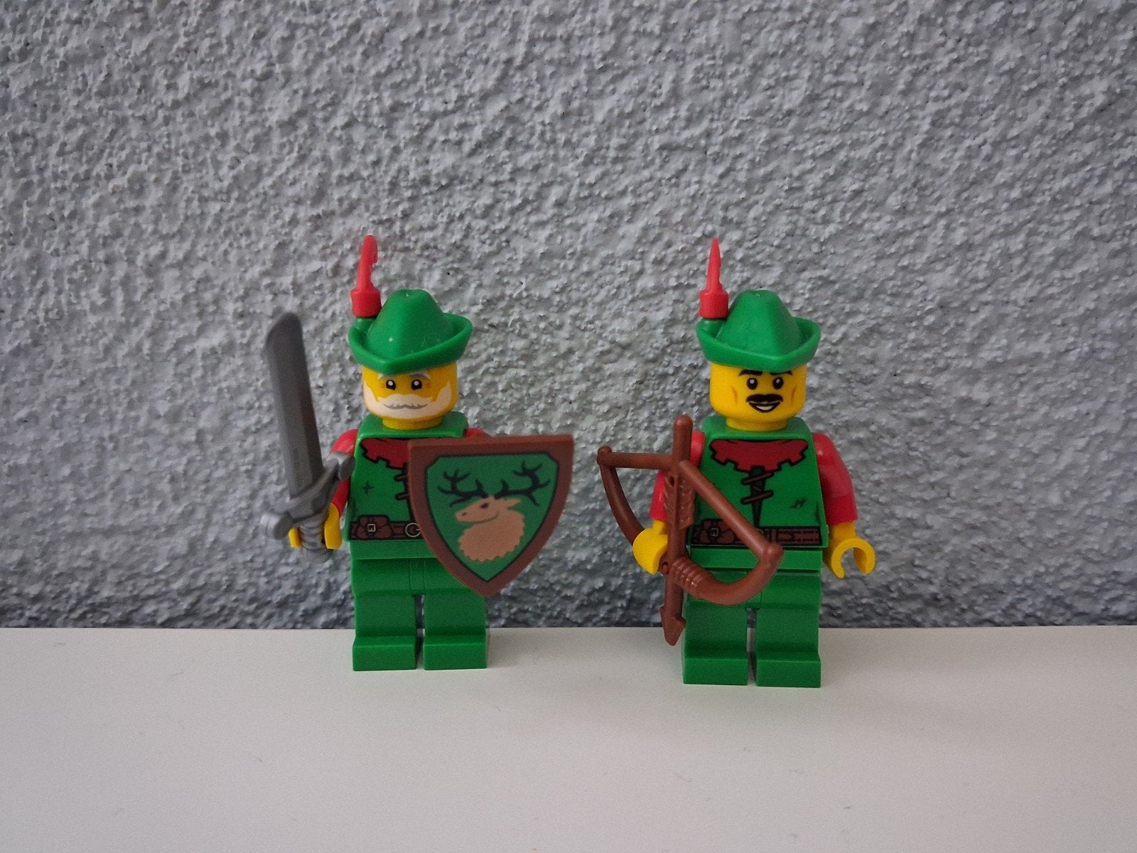 Lego 2 Forestmen, Ophalen of Verzenden, Zo goed als nieuw