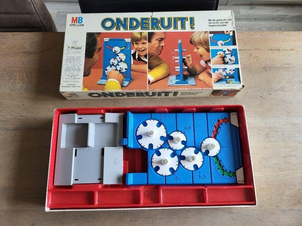 spel Onderuit Vintage!, Hobby en Vrije tijd, Gezelschapsspellen | Bordspellen, Een of twee spelers, Ophalen of Verzenden, Gebruikt