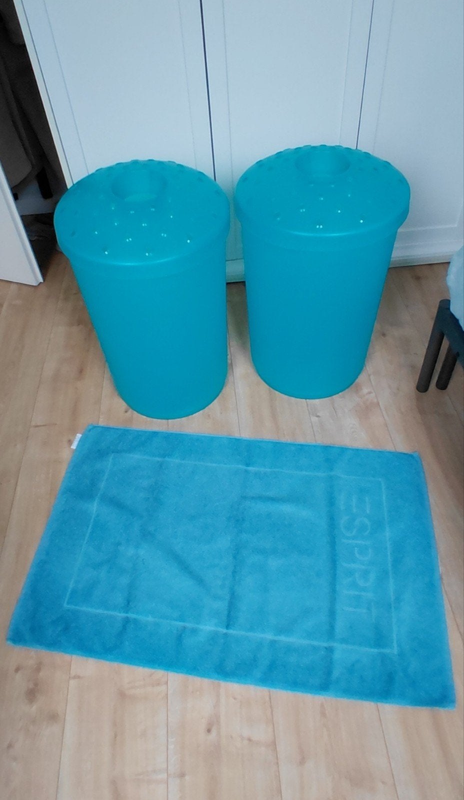 wastrommels 2 stuk,met badmat., Ophalen, Gebruikt, Blauw, Overige merken