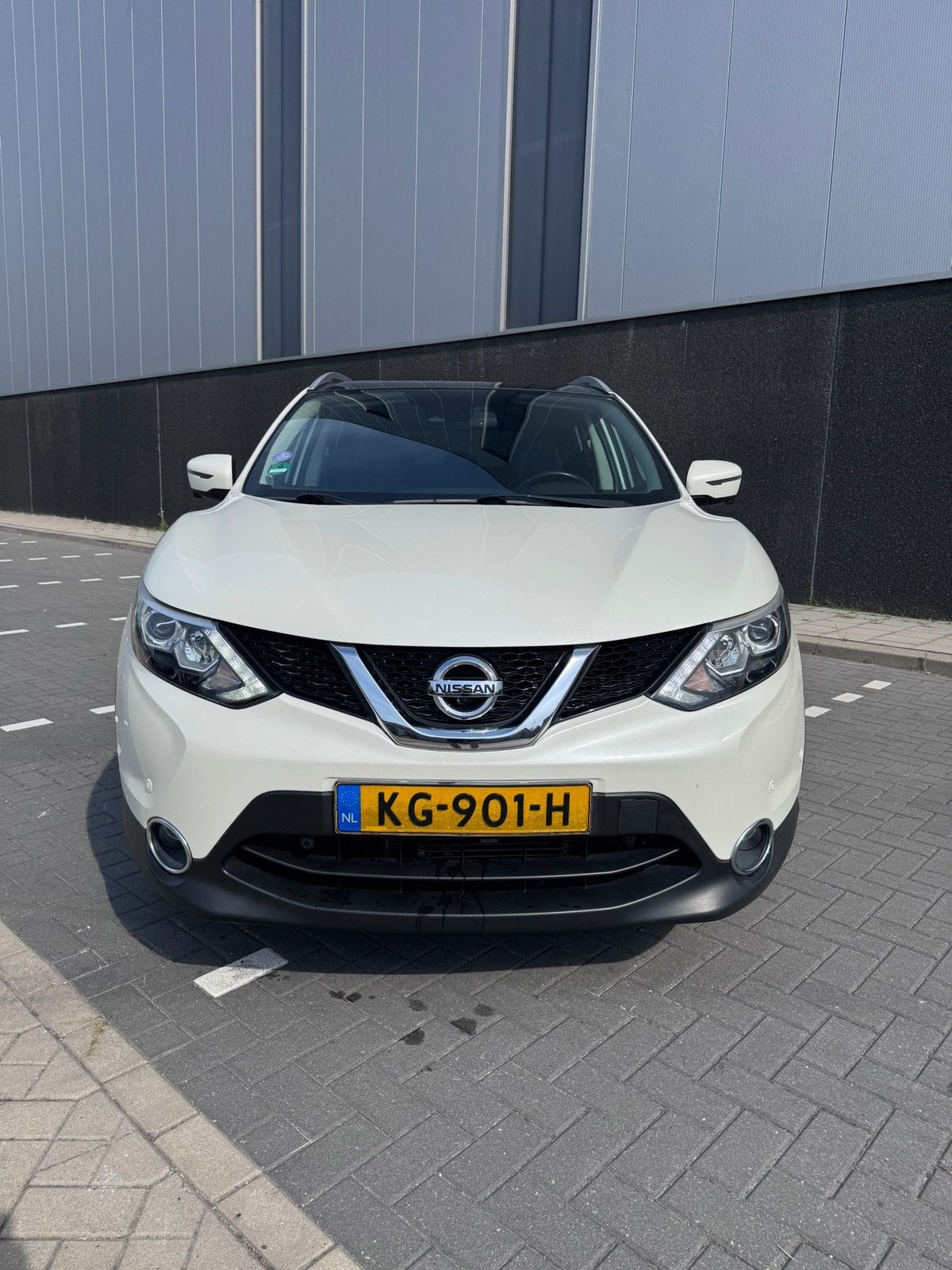Nissan Qashqai 1.2 Dig-t 85KW 2WD CVT 2016 Wit, Auto's, Automaat, 680 kg, 4 cilinders, Wit