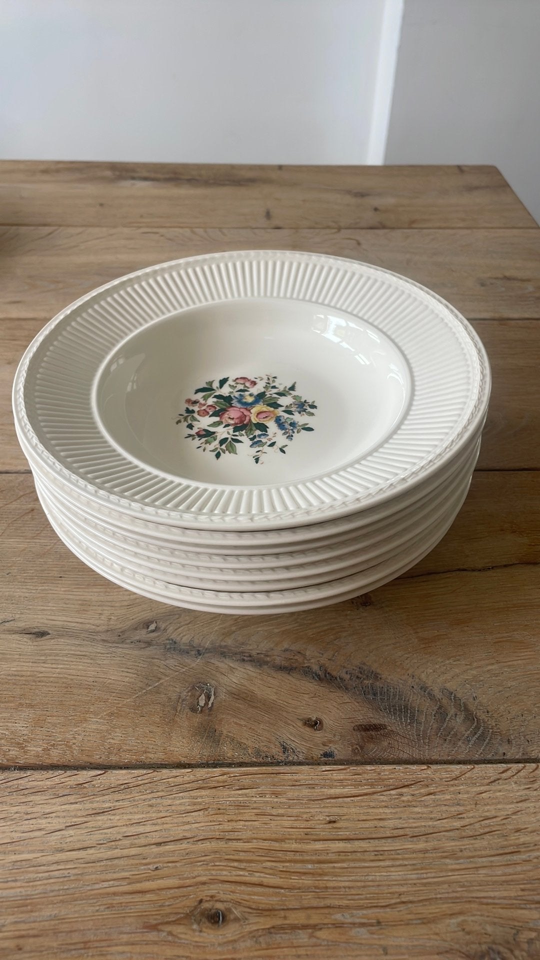 Wedgwood Conway – 8 diepe borden 23 cm, Huis en Inrichting, Ophalen of Verzenden, Zo goed als nieuw, Porselein, Bord(en)
