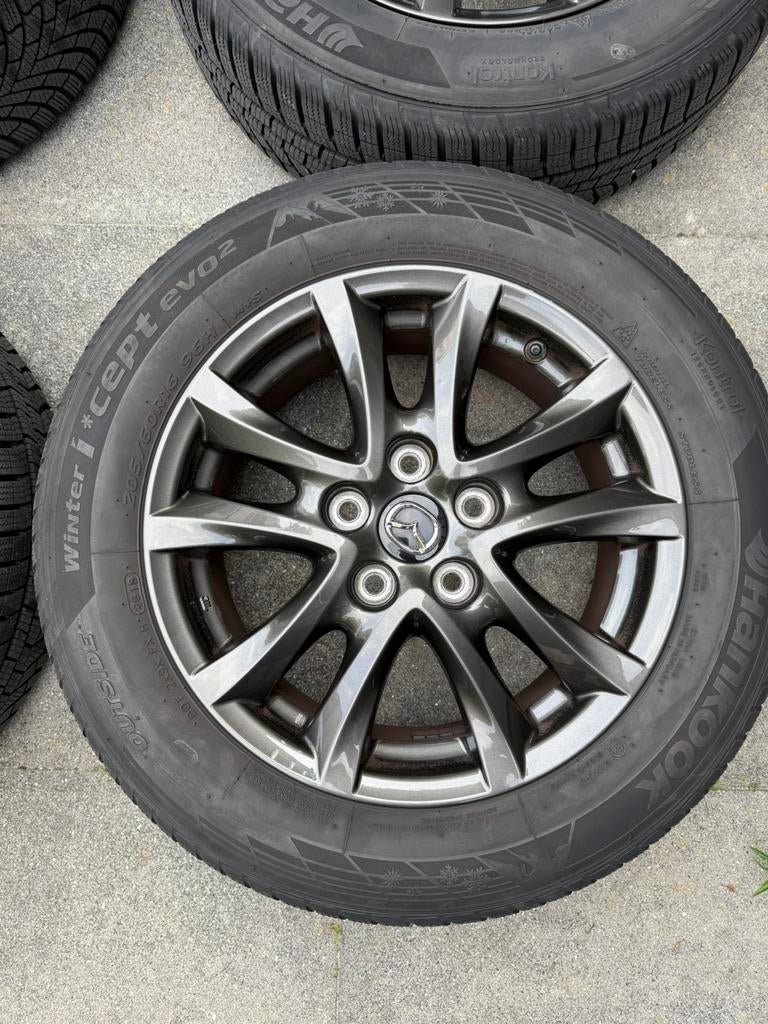 Mazda - Winterbanden op Velg, Auto-onderdelen, Banden en Velgen, Ophalen, Gebruikt, 16 inch, Banden en Velgen