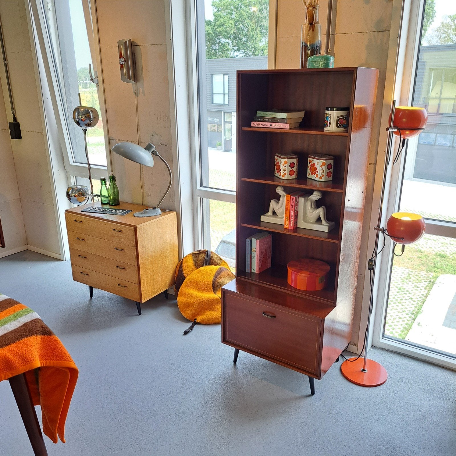 Vintage Multilux Waddinxveen Formule Boekenkast jaren'60., Gebruikt, Vintage, Mid-century modern, Met klep(pen), 150 tot 200 cm