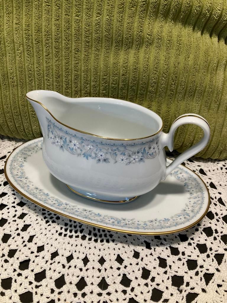 Sauskom, juskom Noritake Iona (050526b), Ophalen, Zo goed als nieuw, Kom(men), Overige stijlen