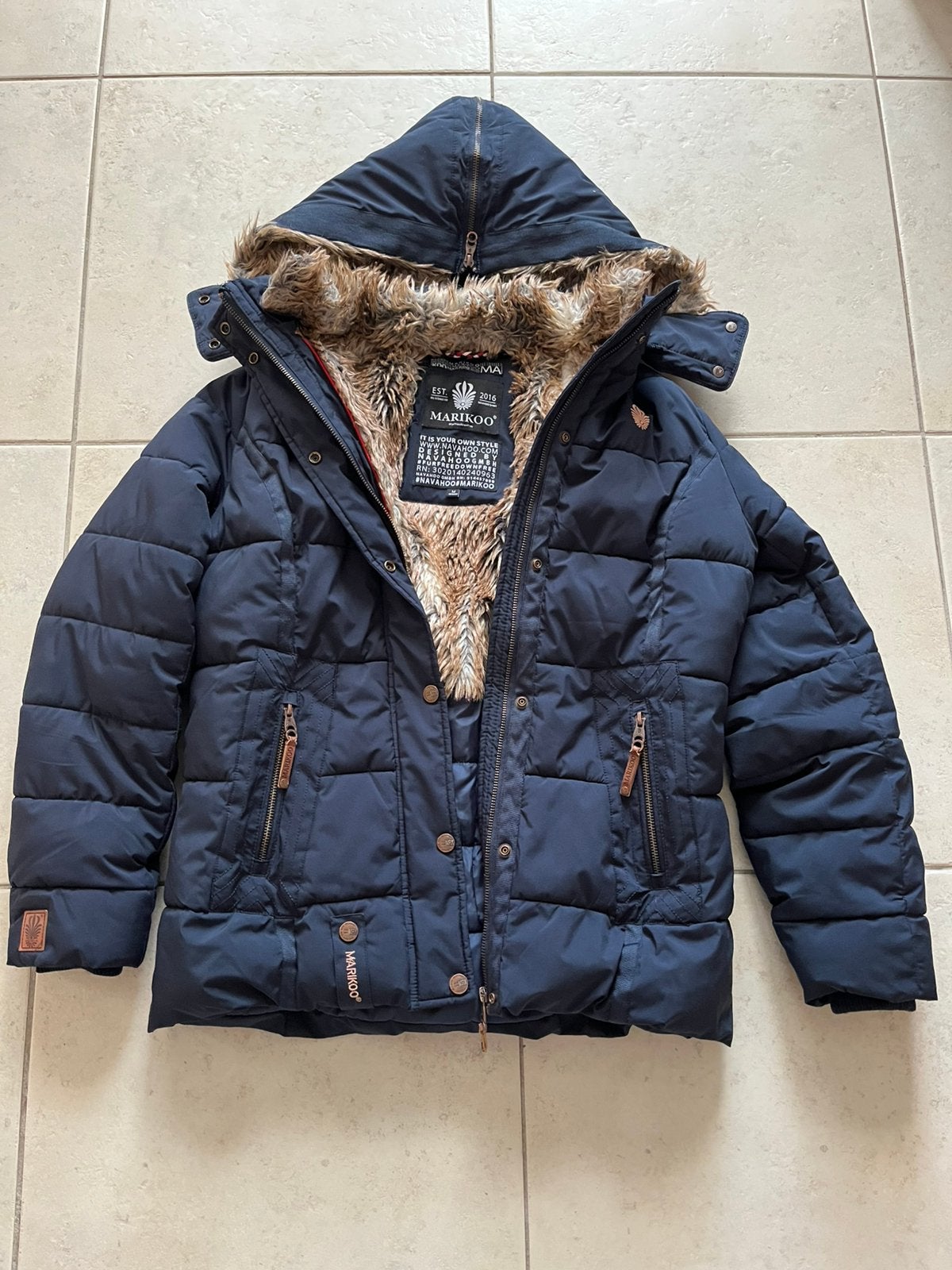 Dames winterjas, maat M, gewatteerd, Kleding | Dames, Jassen | Winter, Ophalen of Verzenden, Zo goed als nieuw, Maat 38/40 (M)
