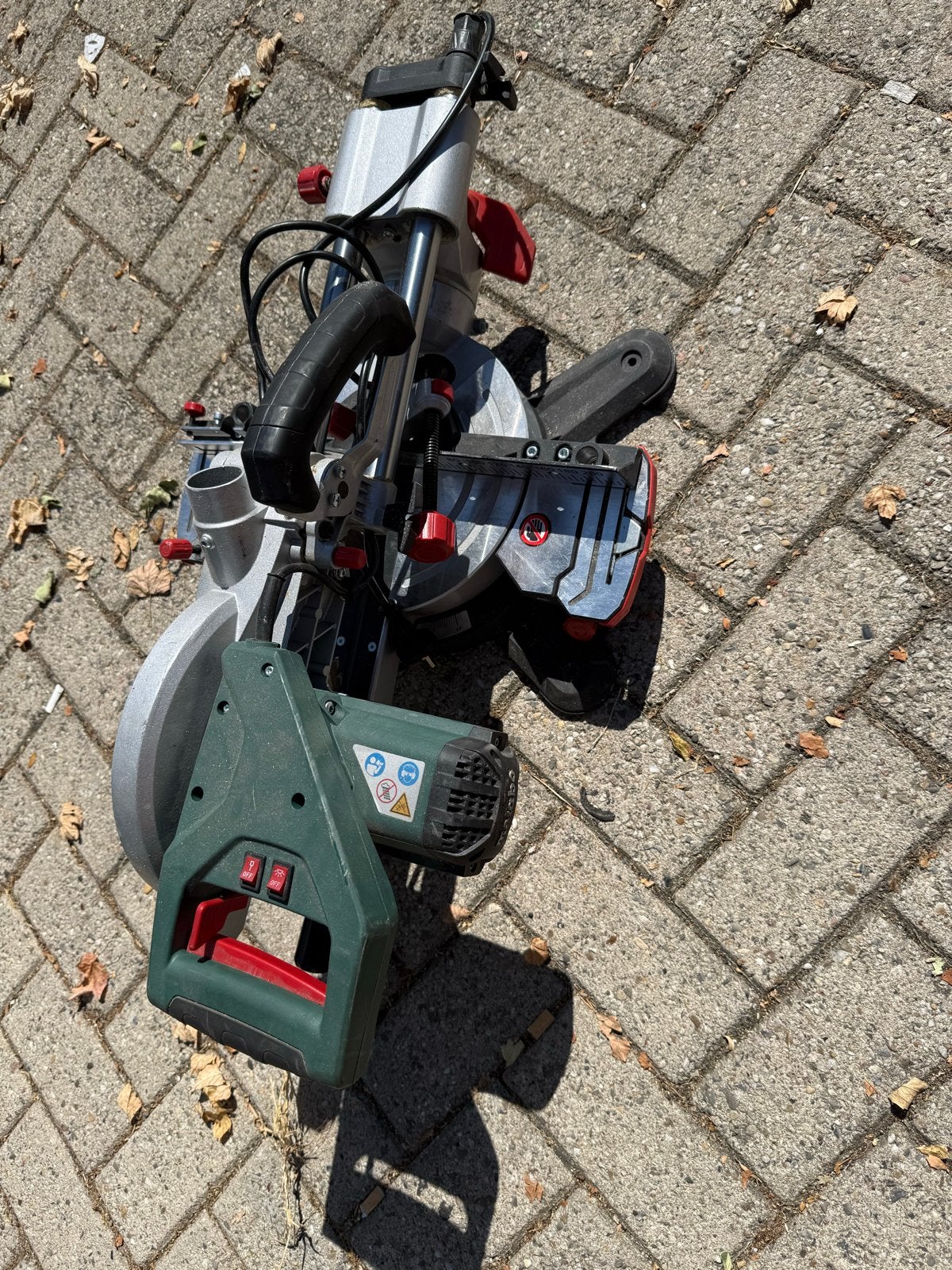 Metabo KGS 216 M Afkortzaag - Gebruikt met lichte schade, Doe-het-zelf en Verbouw, Gereedschap | Zaagmachines, Gebruikt, 70 mm of meer