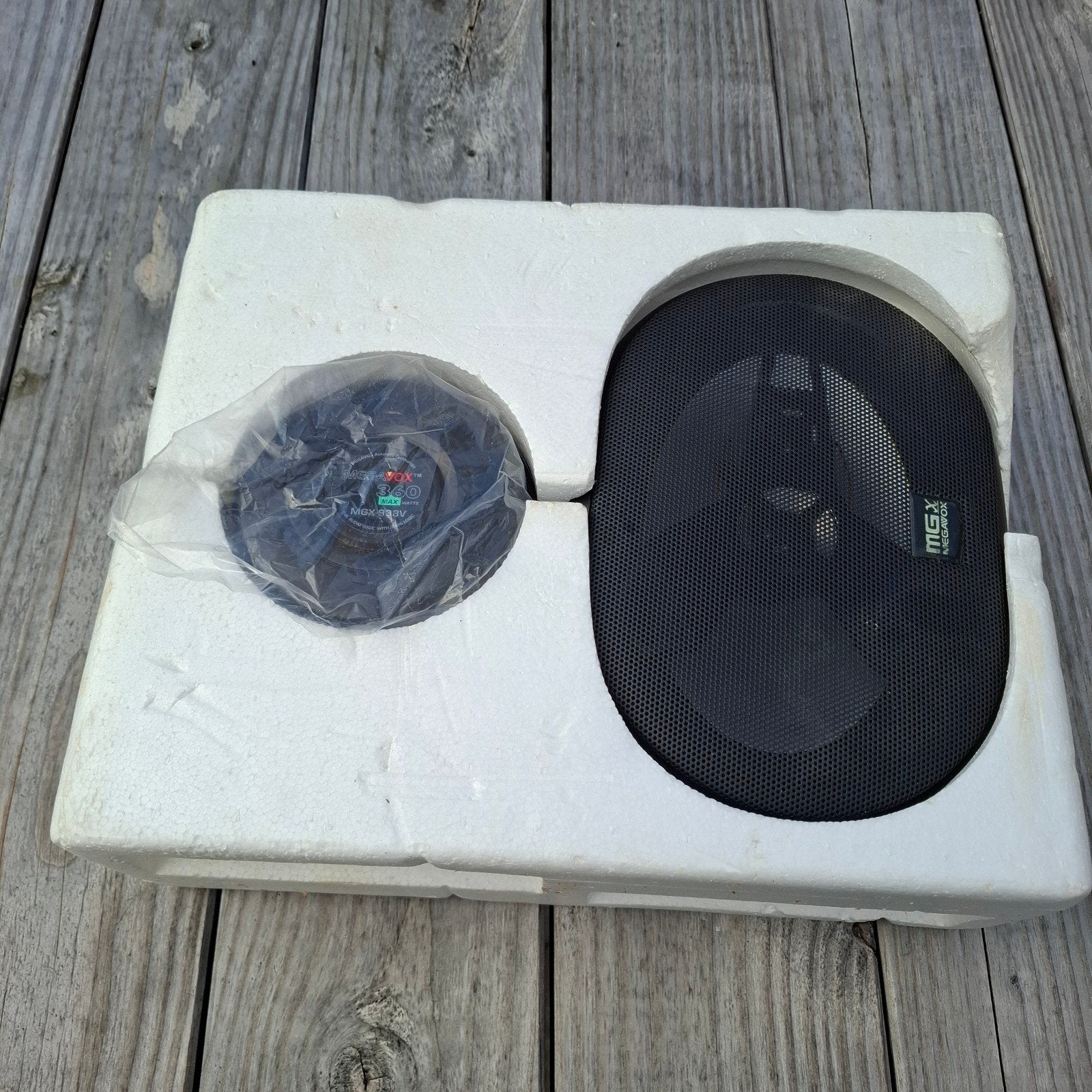Megavox MGX-938V 360W Auto HIFI Speakers, Auto diversen, Ophalen, Zo goed als nieuw