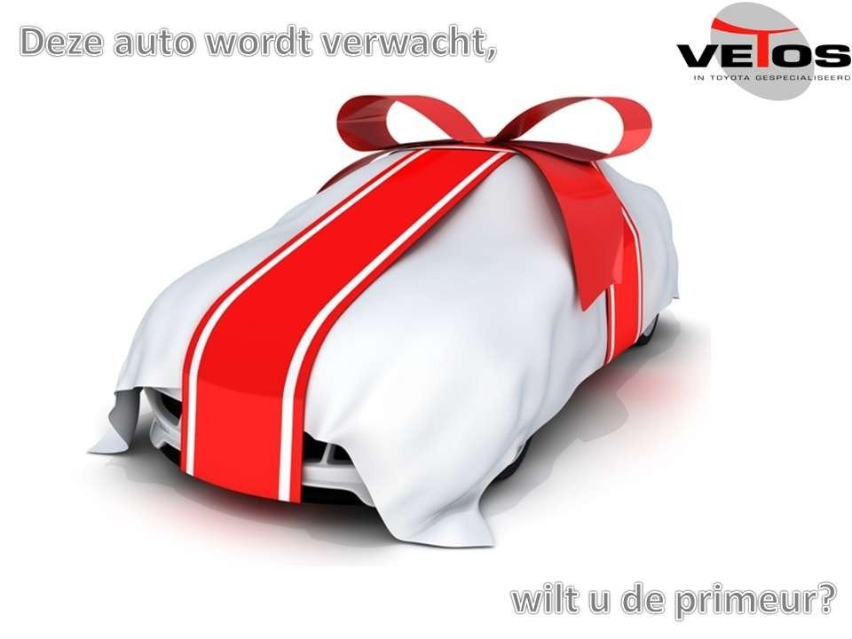 Toyota Yaris 1.5 Hybrid Dynamic Comfort Pack / Lende-steun /, Automaat, Gebruikt, Automatische klimaatregeling, 450 kg