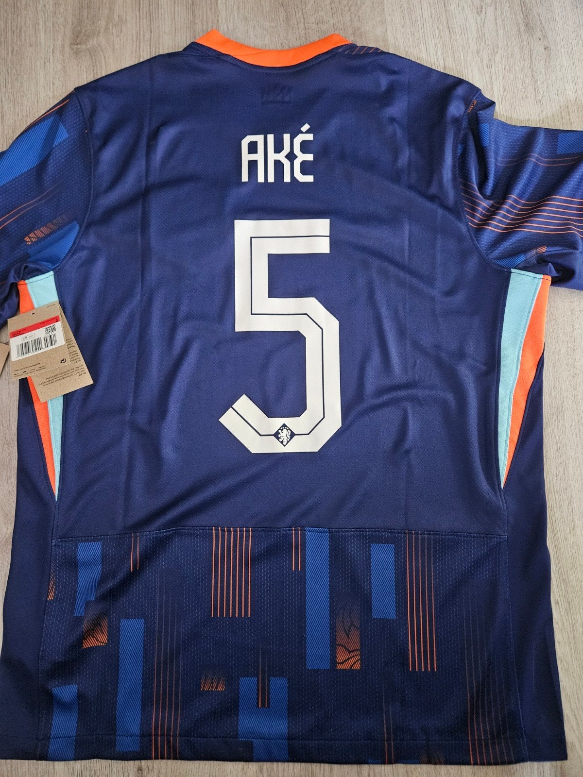 Nike Nederland uitshirt 2024/2025 Ake #5 Maat L, Verzenden, Nieuw