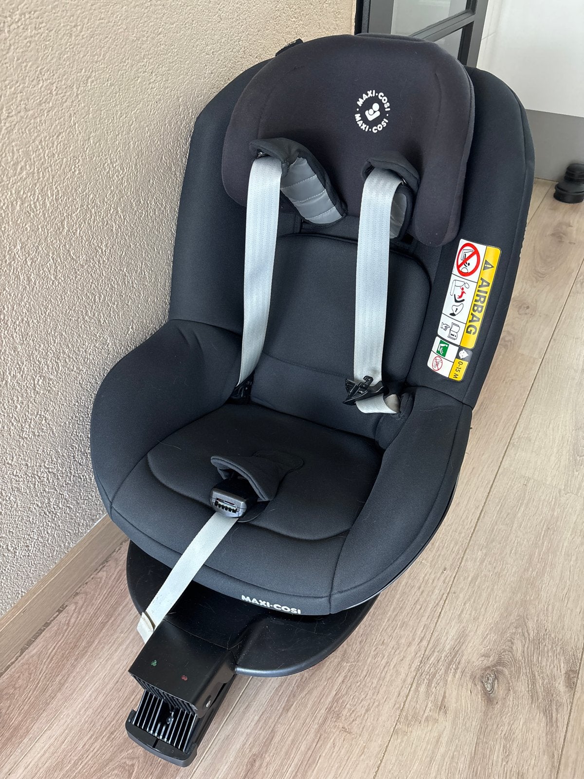 Maxi-Cosi Pearl Pro 2 i-Size Autostoel + FamilyFix 2 zwart, Ophalen, 0 t/m 18 kg, Verstelbare rugleuning, Zo goed als nieuw