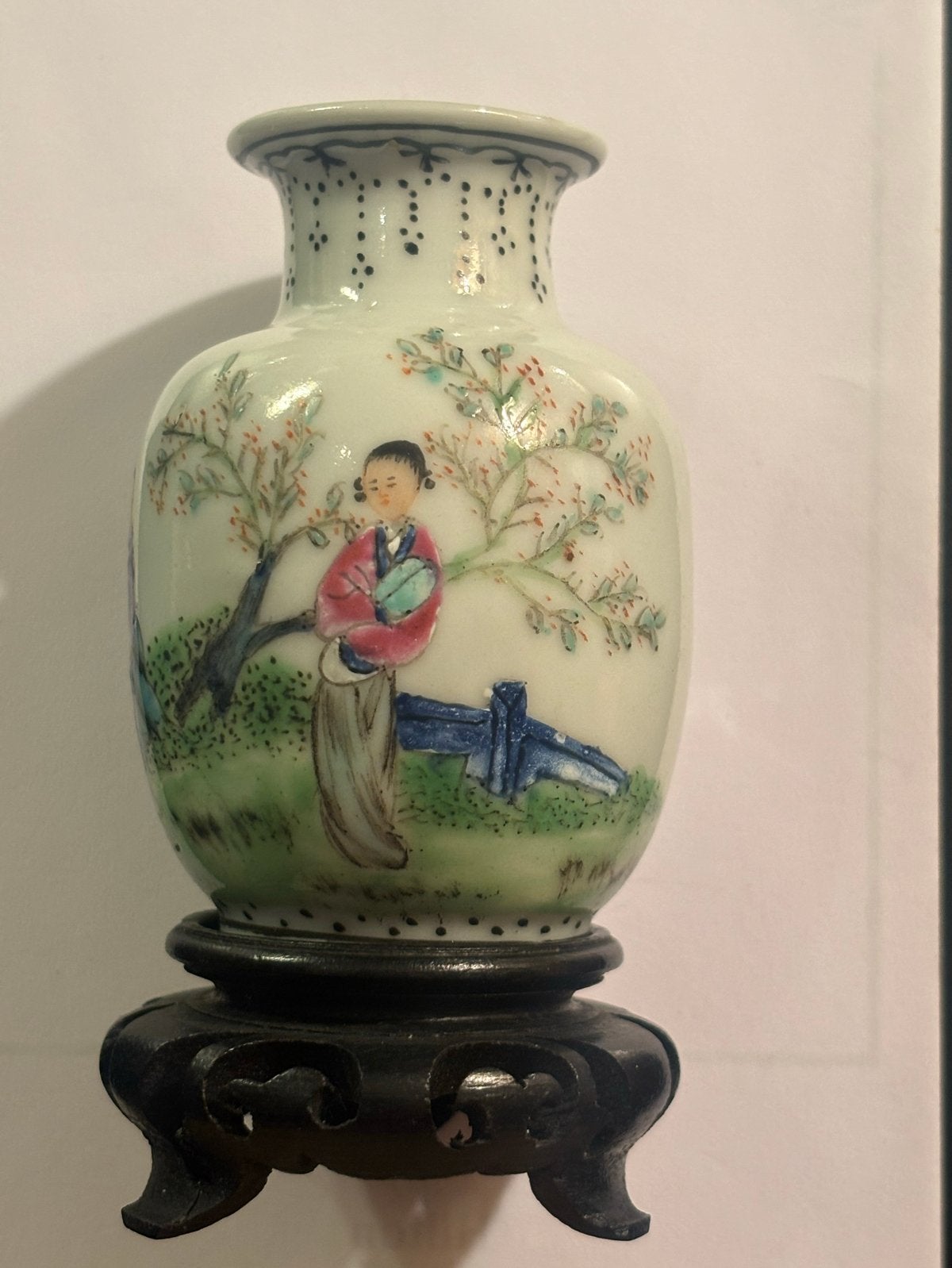 Antieke Chinese vaas met handgeschilderde figuren, Antiek en Kunst, Ophalen of Verzenden