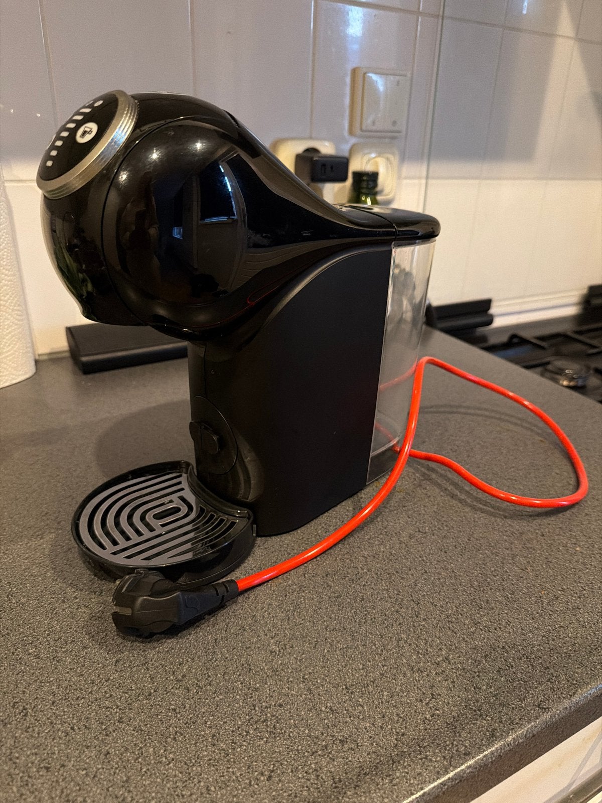 Nescafé Dolce Gusto koffiezetapparaat, Witgoed en Apparatuur, Gebruikt, Koffiemachine, Ophalen of Verzenden, 1 kopje