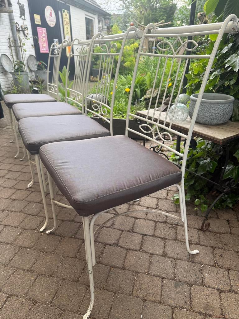 4 tuinstoelen - ijzer met kussens, Ophalen, Gebruikt, Rotan