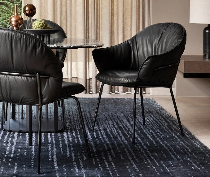 Freifrau Marie | Hoffmann Kahleyss Design | Leren stoelen, Huis en Inrichting, Knoll Fritz Hansen Modern Vitra Eames Poul Kjaerholm design MCM