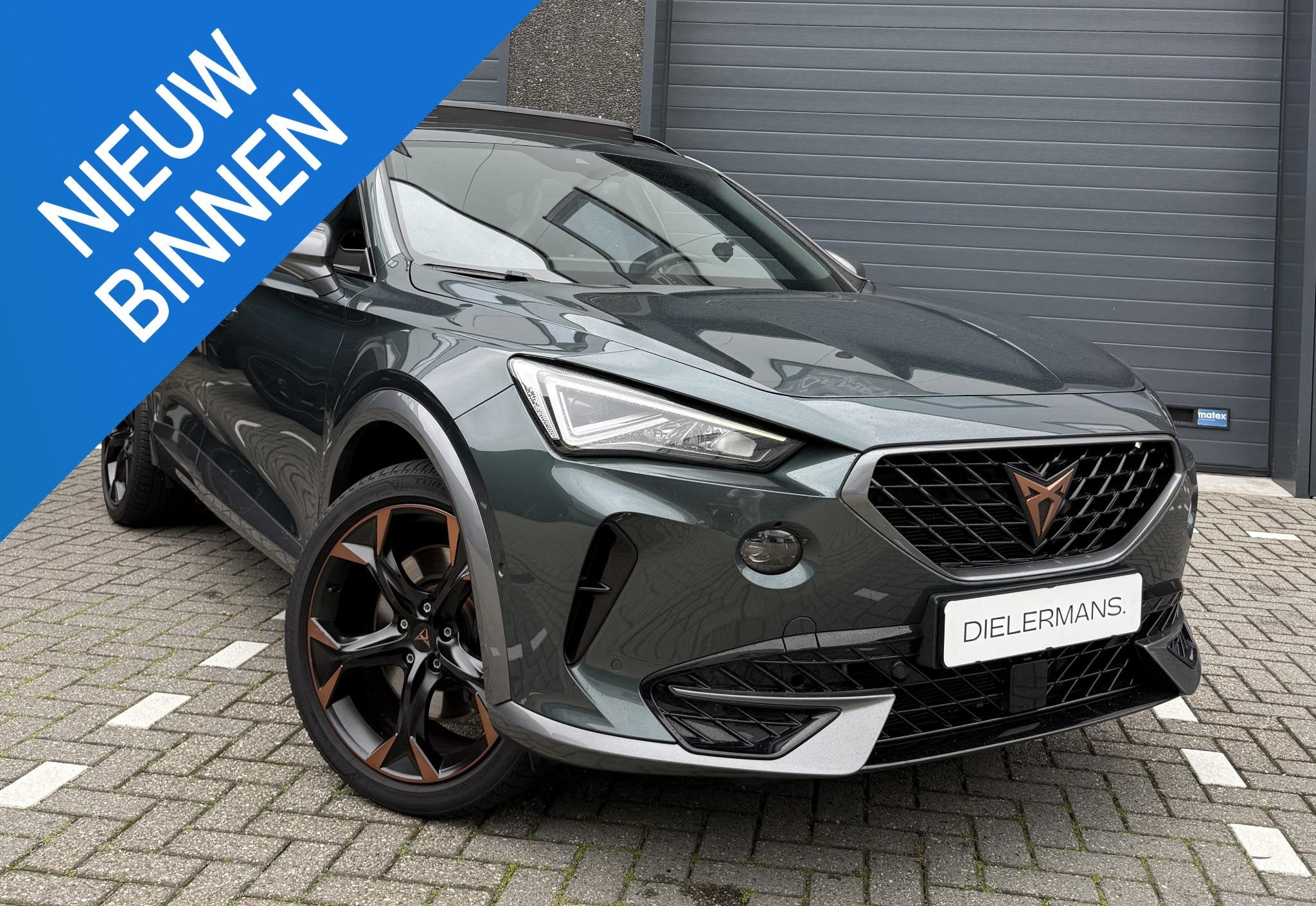 CUPRA Formentor 1.4 eHybrid VZ DSG 245 PK Copper | Pano | Ku, Auto's, Stof, Gebruikt, 4 cilinders, Formentor