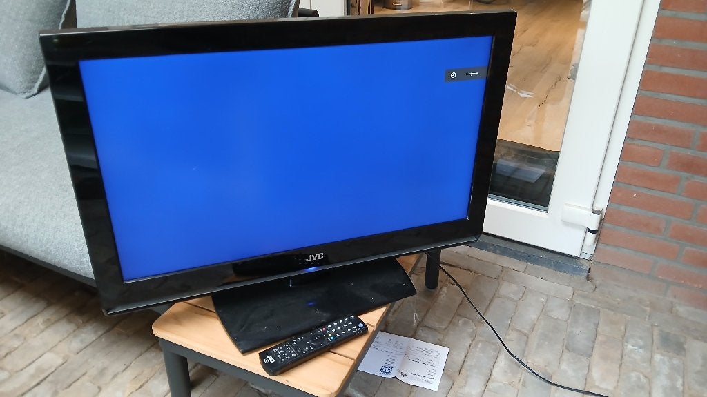 JVC LT-32A90BU, Gebruikt, 50 Hz, Minder dan 40 cm, Ophalen