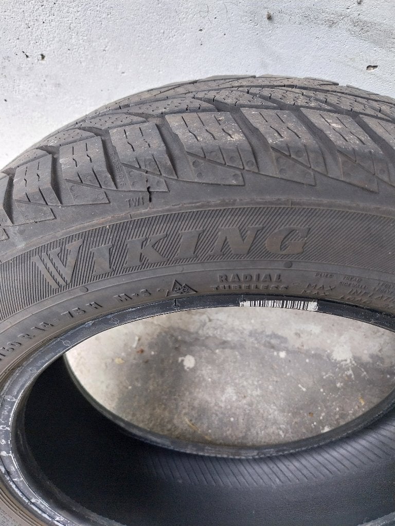 2 X  VIKING  VIERSEIZOEN BANDEN, Ophalen, 14 inch, Gebruikt, All Season