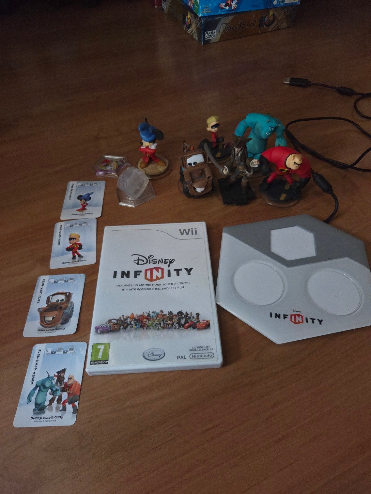Disney Infinity Wii U - Compleet met extra figuren, Spelcomputers en Games, Games | Nintendo Wii U, 2 spelers, Eén computer, Ophalen of Verzenden