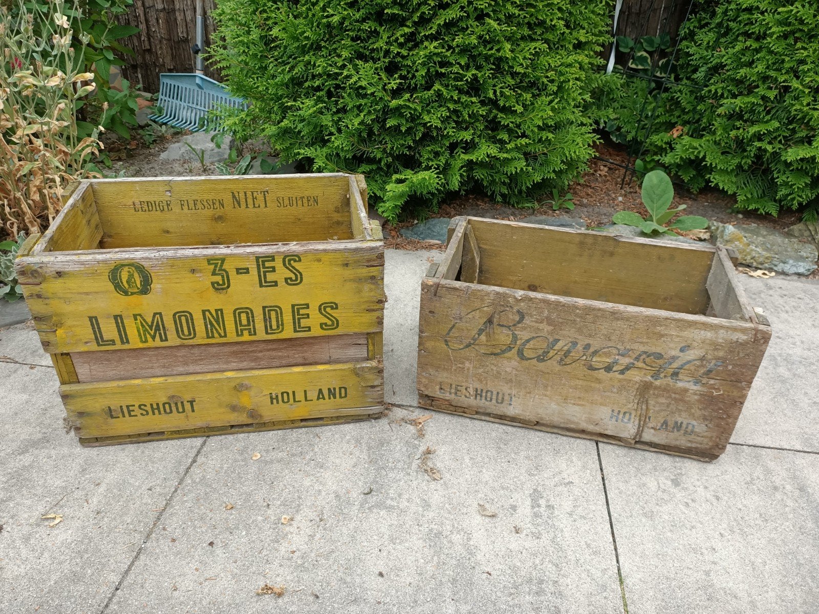 2 x Oude Bavaria kratjes, Ophalen, Gebruikt, Minder dan 50 cm