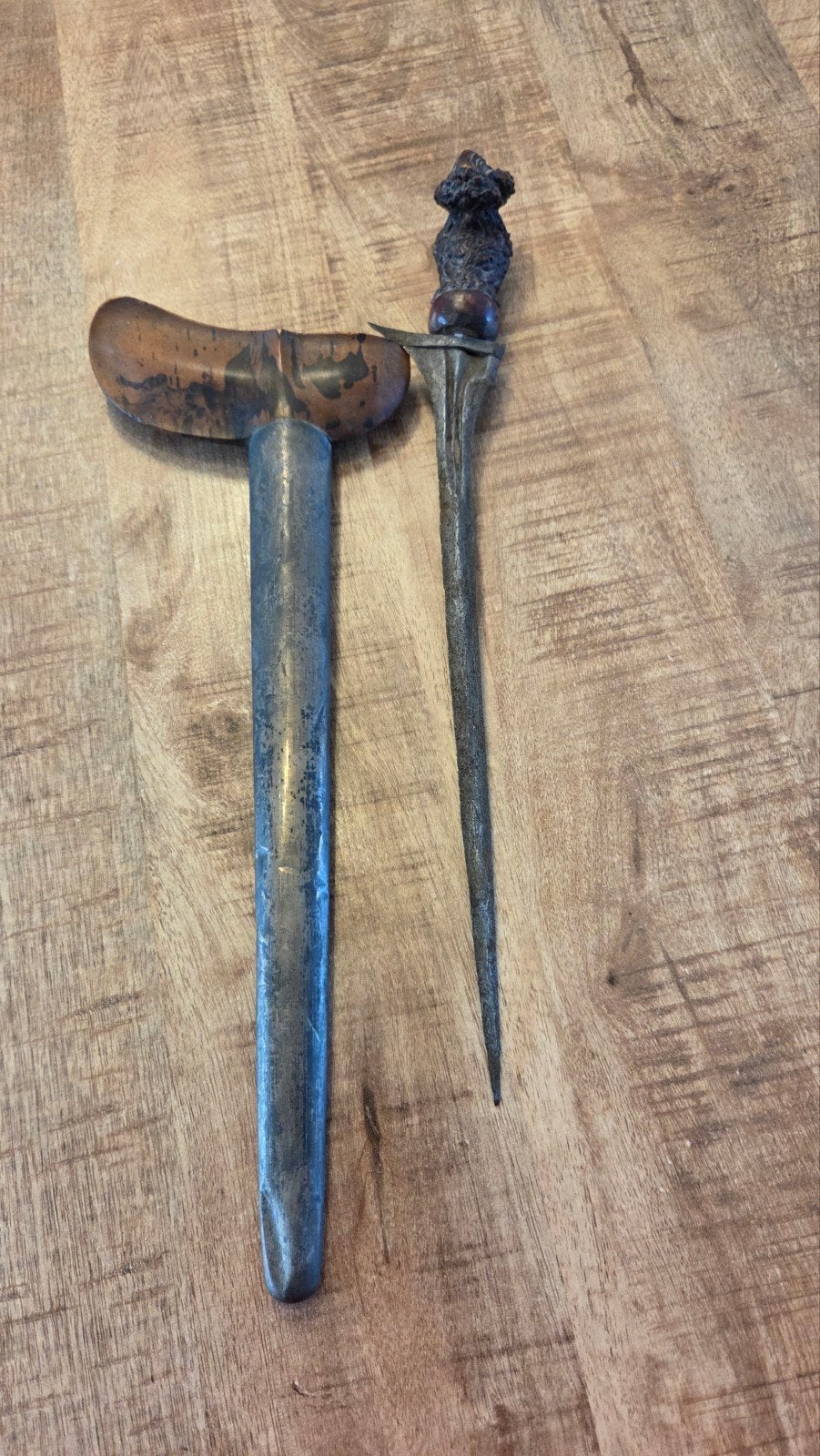 Antieke Indonesische Keris met houten handvat, Antiek en Kunst, Ophalen of Verzenden