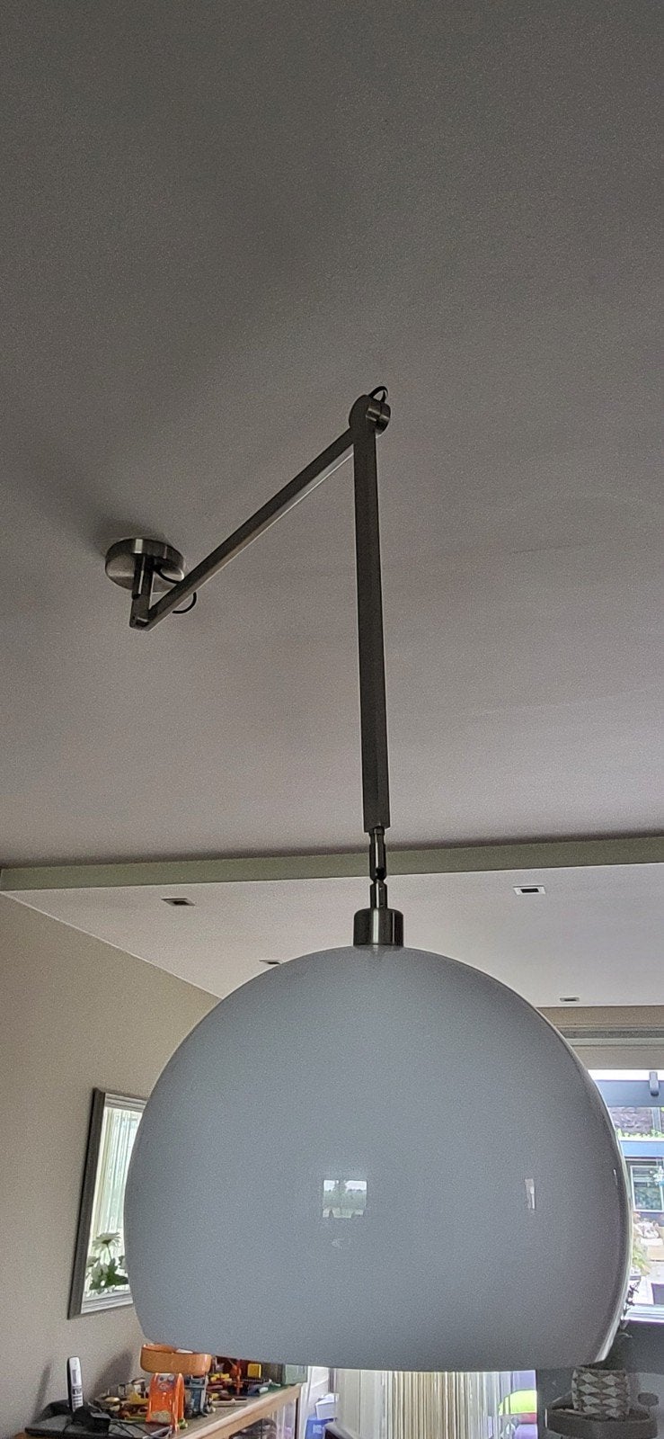 Verstelbare en draaibare hanglamp, Ophalen